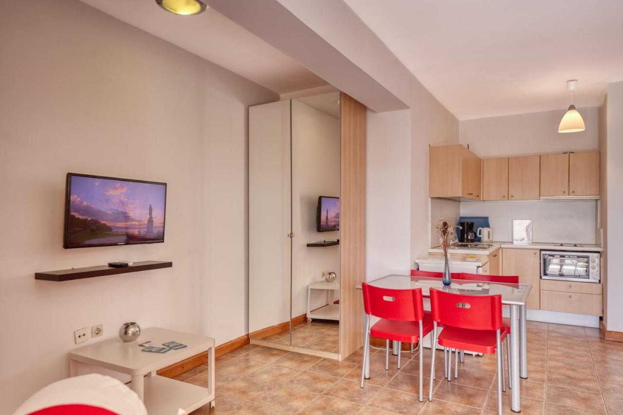 Glyfa Corfu Apartments Барбати Екстериор снимка